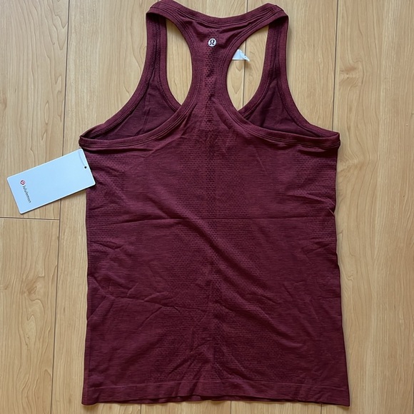 Lululemon Swiftlytech Racerback Tank - Picture 5 of 5